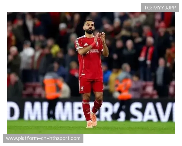 利物浦边路组合默契，萨拉赫低传被队友推进网内